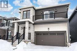 42 ALASKAN HEIGHTS  Barrie, ON L9J 0H9