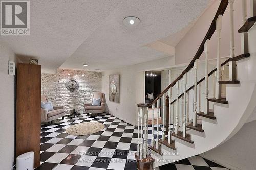 3555 Kingbird Court, Mississauga, ON - Indoor Photo Showing Other Room