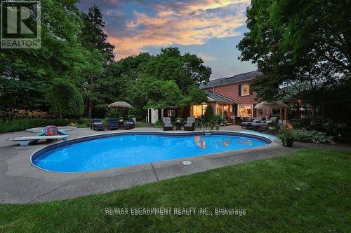 3555 Kingbird Court, Mississauga, ON - Outdoor With In Ground Pool With Backyard