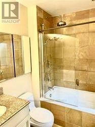 812 Bexhill Road, Mississauga, ON - Indoor Photo Showing Bathroom