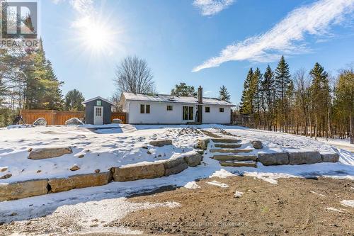 1039 Essonville Line, Highlands East (Monmouth), ON - Outdoor