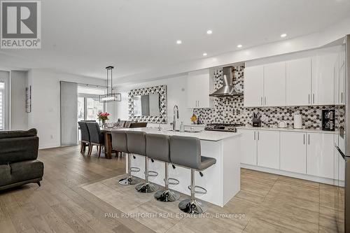 Kitchen - 28 Mendoza Way, Ottawa, ON - Indoor Photo Showing Kitchen With Upgraded Kitchen