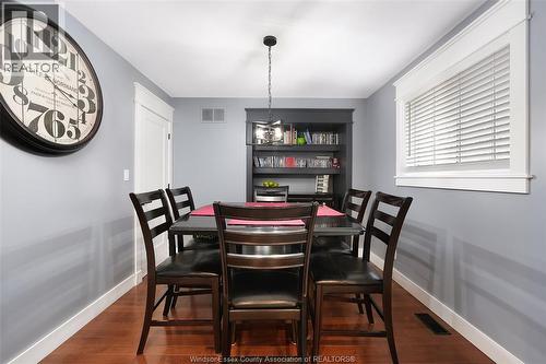 243 Gammon Crescent, Lakeshore, ON - Indoor Photo Showing Dining Room