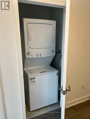 A502 - 705 Davis Drive, Newmarket, ON - Indoor Photo Showing Laundry Room