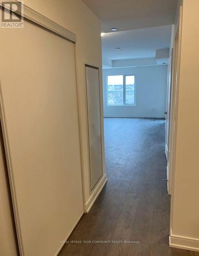 A502 - 705 Davis Drive, Newmarket, ON - Indoor Photo Showing Other Room