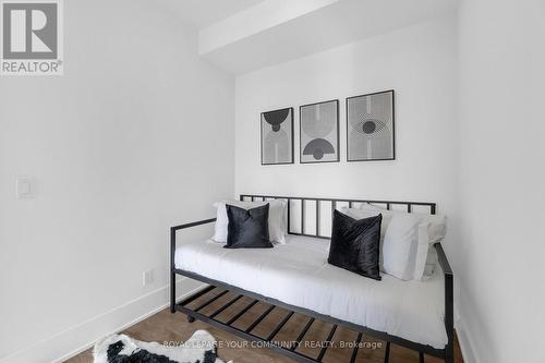 2912 - 300 Front Street, Toronto, ON - Indoor