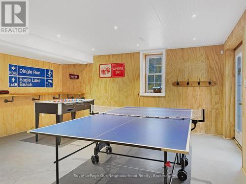 1040 Ski Ridge Trail, Dysart Et Al (Guilford), ON - Indoor Photo Showing Other Room