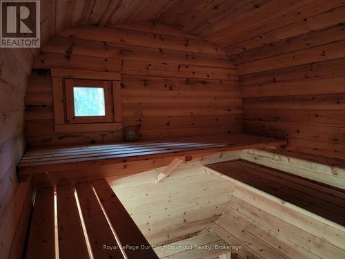 1040 Ski Ridge Trail, Dysart Et Al (Guilford), ON - Indoor