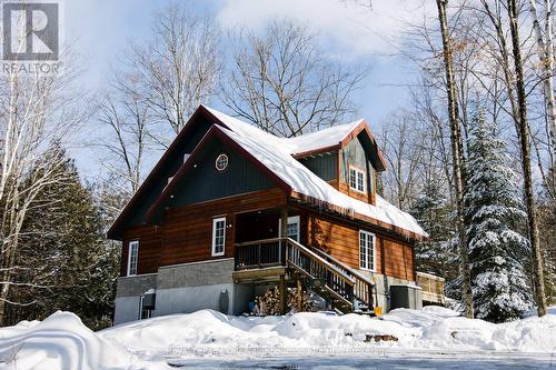 1040 Ski Ridge Trail, Dysart Et Al (Guilford), ON - Outdoor