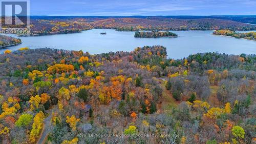 1040 Ski Ridge Trail, Dysart Et Al (Guilford), ON - Outdoor With Body Of Water With View