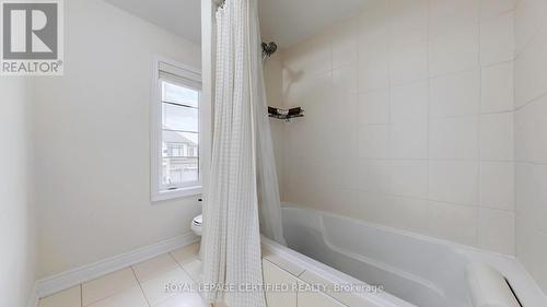 29 Frost Street, Brampton, ON - Indoor Photo Showing Bathroom