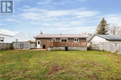 35 Walnut Street, Collingwood, ON - Outdoor With Deck Patio Veranda