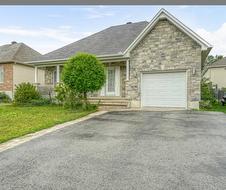 399 Rue Jeannine-Grégoire-Ross  Gatineau (Gatineau), QC J8P 1J3