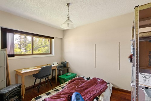 9775 West Saanich Rd, North Saanich, BC 