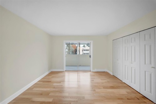 405-420 Linden Ave, Victoria, BC - Indoor Photo Showing Other Room