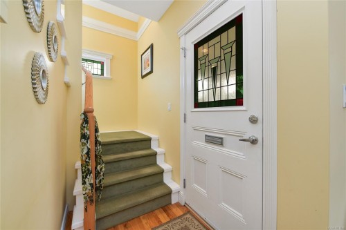 1-1515 Camosun St, Victoria, BC 