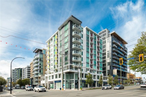 105-1090 Johnson St, Victoria, BC 