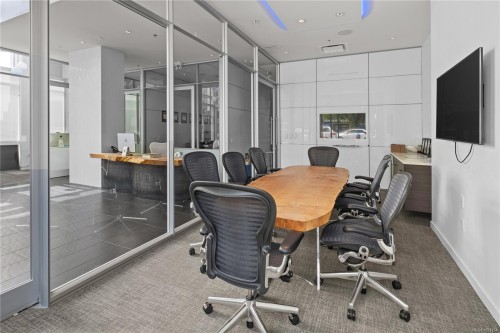 105-1090 Johnson St, Victoria, BC 