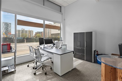 105-1090 Johnson St, Victoria, BC 