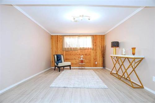 274 Eaglemere Dr, Winnipeg, MB 