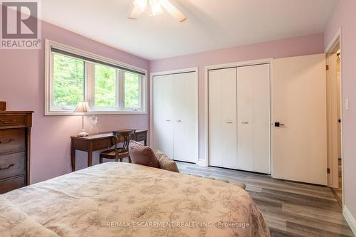 7575 Milburough Line, Milton, ON - Indoor Photo Showing Bedroom