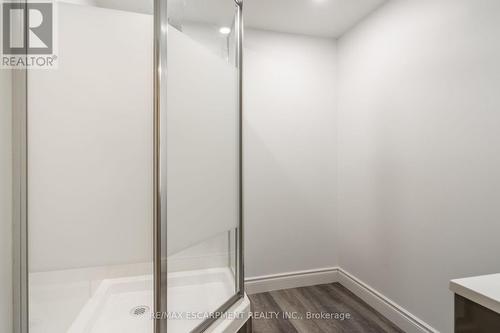7575 Milburough Line, Milton, ON - Indoor Photo Showing Bathroom
