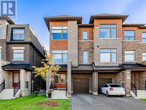 915 ISAAC PHILLIPS WAY  Newmarket, ON L3X 2Y8