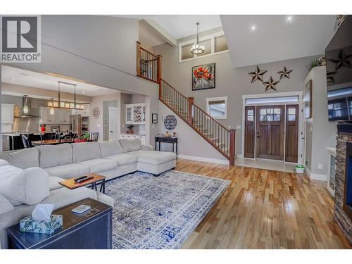 1509 Mount Royal Ridge, Cranbrook, BC - Indoor Photo Showing Living Room With Fireplace