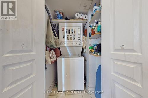 Insuite Laundry - 1006 - 2087 Lake Shore Boulevard W, Toronto, ON - Indoor Photo Showing Laundry Room