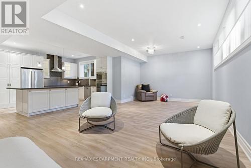 271 Oakhill Road, Mississauga, ON - Indoor