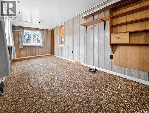 152 & 162 3Rd Avenue W, Central Butte, SK - Indoor Photo Showing Other Room
