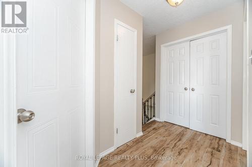 35 Jerry Drive, Cambridge, ON - Indoor Photo Showing Other Room