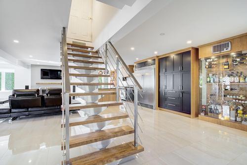 Staircase - 11Z Rue Dupuis, Saint-Jacques, QC - Indoor Photo Showing Other Room