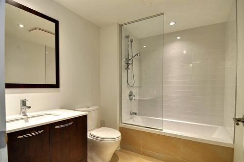 Bathroom - 1610-199 Rue De La Rotonde, Montréal (Verdun/Île-Des-Soeurs), QC - Indoor Photo Showing Bathroom