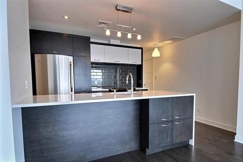 Kitchen - 1610-199 Rue De La Rotonde, Montréal (Verdun/Île-Des-Soeurs), QC - Indoor Photo Showing Kitchen With Upgraded Kitchen