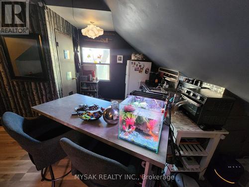 52 Dundonald Street, Toronto, ON - Indoor