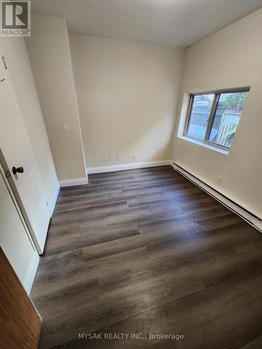 52 Dundonald Street, Toronto, ON - Indoor Photo Showing Other Room