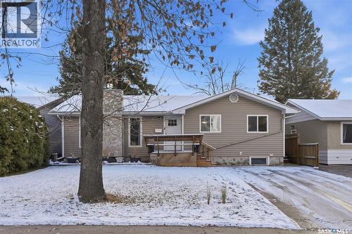 1804 Wilson CRESCENT  Saskatoon, SK S7J 2N9