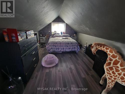 52 Dundonald Street, Toronto, ON - Indoor Photo Showing Other Room