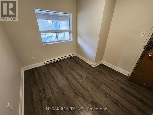 52 Dundonald Street, Toronto, ON - Indoor Photo Showing Other Room