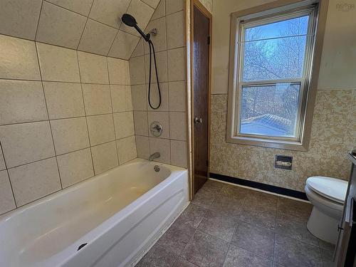 19 Ash Road, Thorburn, NS 