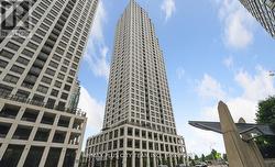 2709 - 36 ELM DRIVE W  Mississauga, ON L5B 0N3