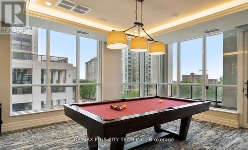 2709 - 36 Elm Drive W, Mississauga, ON - Indoor Photo Showing Other Room