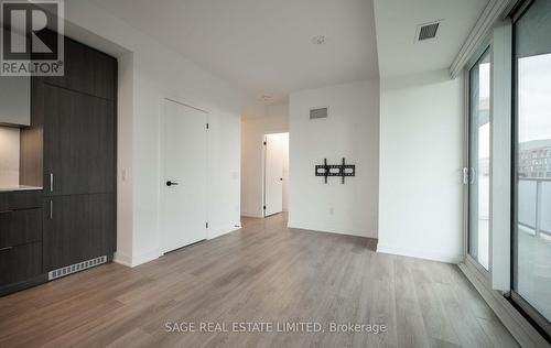 330 - 215 Lakeshore Road W, Mississauga, ON - Indoor Photo Showing Other Room