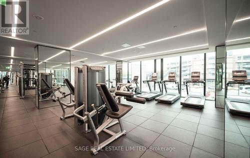 330 - 215 Lakeshore Road W, Mississauga, ON - Indoor Photo Showing Gym Room