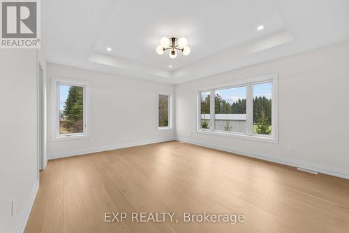 6875 Heathwoods Avenue, London South (South V), ON - Indoor