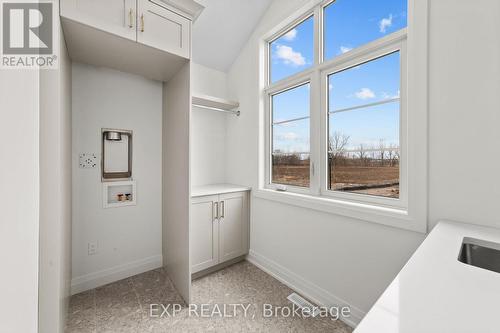 6875 Heathwoods Avenue, London South (South V), ON - Indoor Photo Showing Other Room