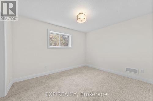 6875 Heathwoods Avenue, London South (South V), ON - Indoor Photo Showing Other Room