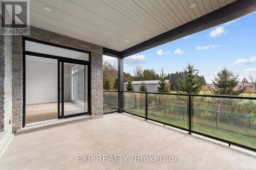 6875 Heathwoods Avenue, London South (South V), ON - Outdoor With Exterior