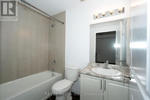 228 - 101 Shoreview Place, Hamilton (Lakeshore), ON - Indoor Photo Showing Bathroom
